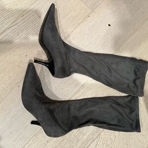Vero Cuoio Charcoal Gray Heeled Boots